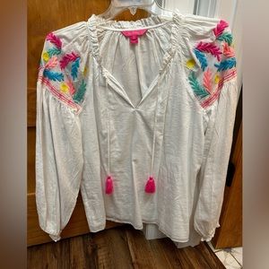 Lilly Pulitzer size L womans top. Barely worn hand washed